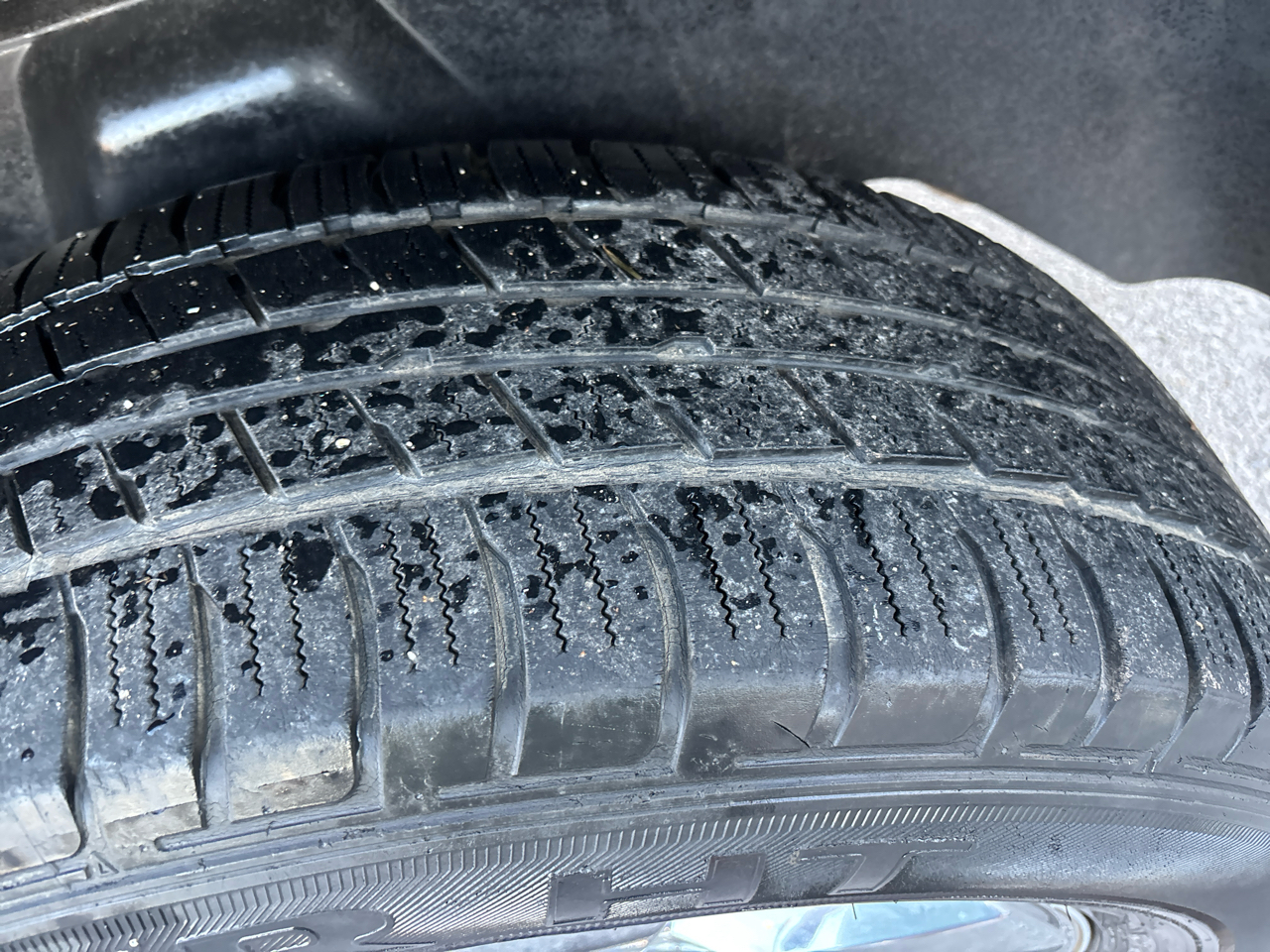 RAM 1500 SLT Quad Cab 2WD 2013