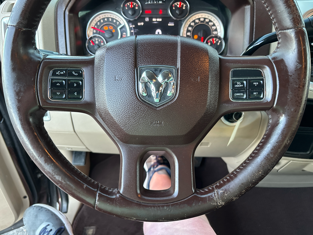 RAM 1500 SLT Quad Cab 2WD 2013