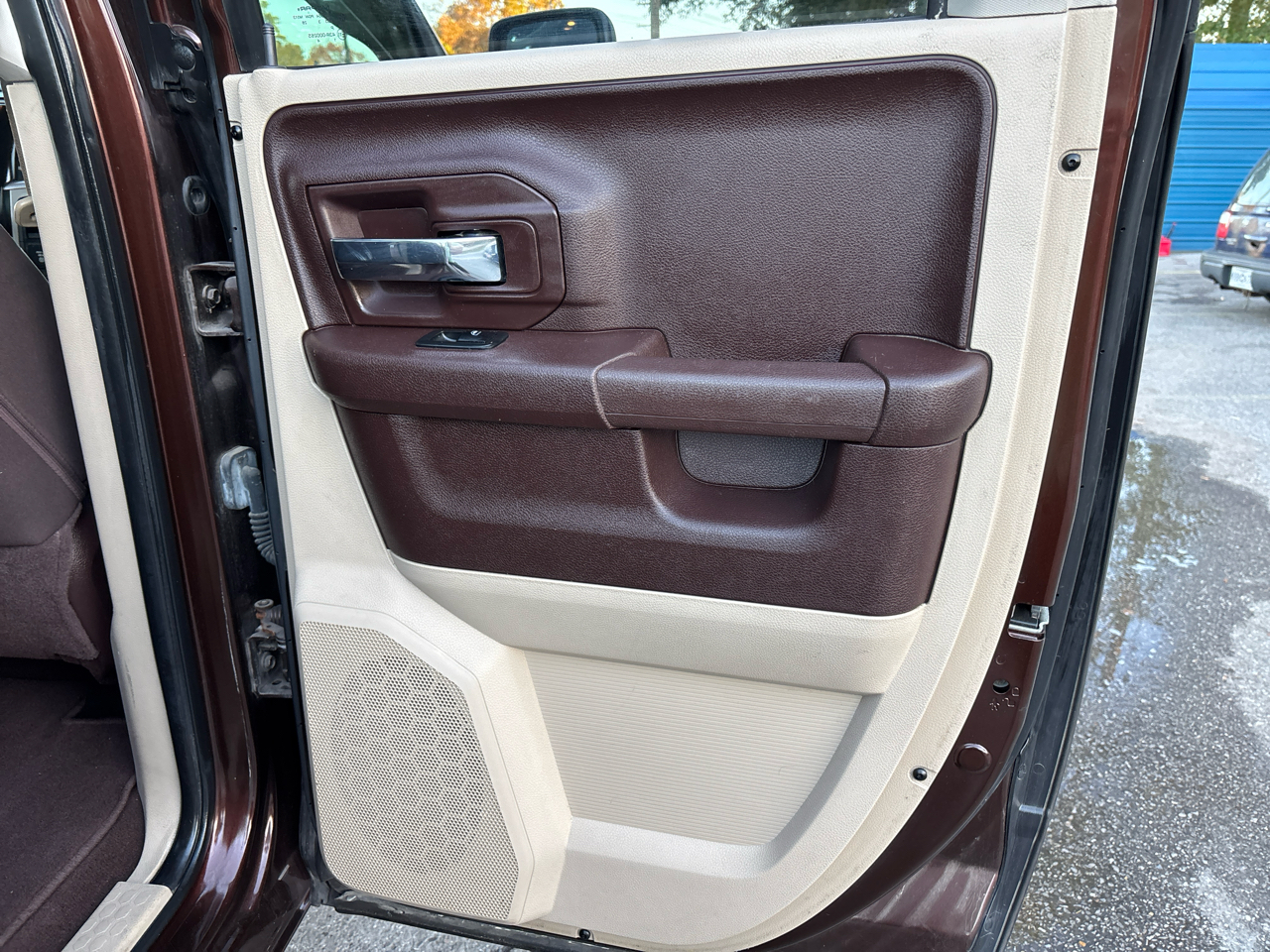 RAM 1500 SLT Quad Cab 2WD 2013