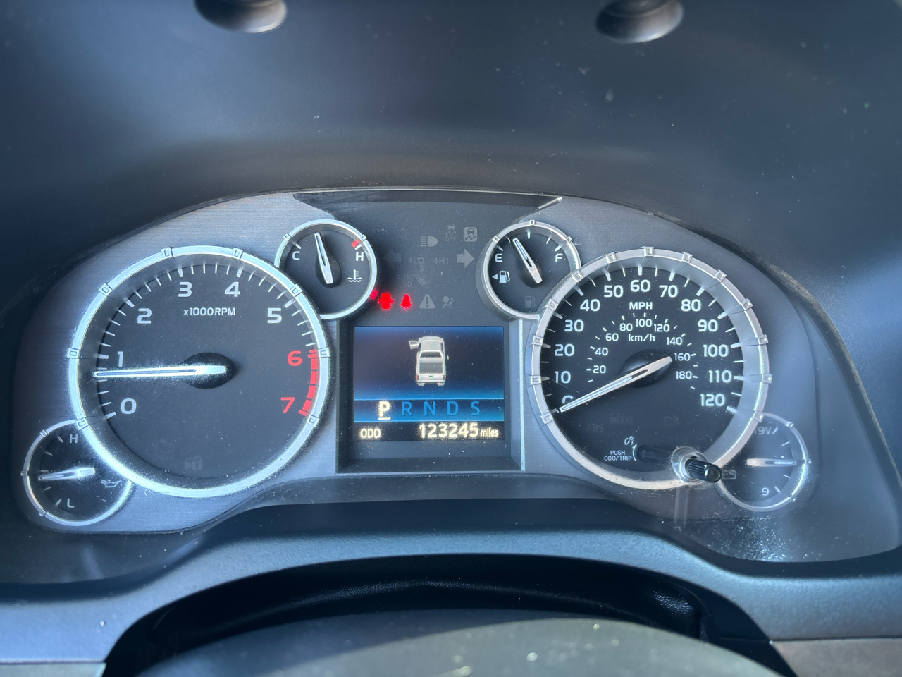 Toyota Tundra SR5 4.6L V8 Double Cab 2WD 2014