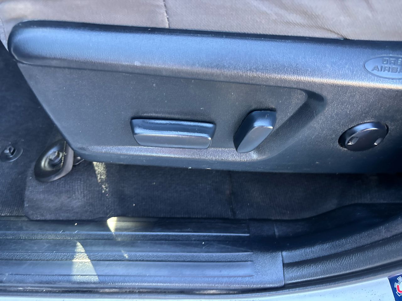 Toyota Tundra SR5 4.6L V8 Double Cab 2WD 2014