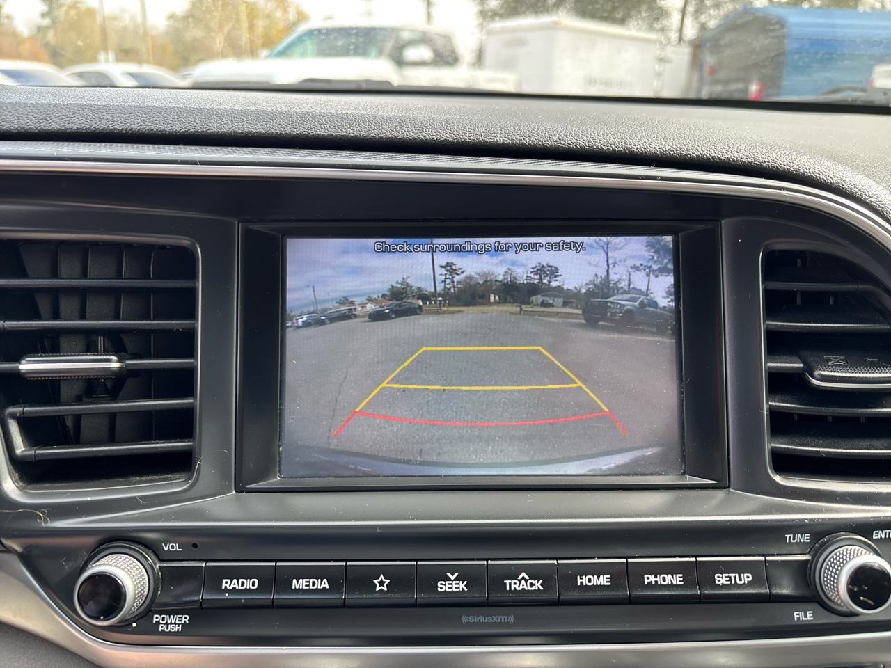 Hyundai Elantra Limited 2019