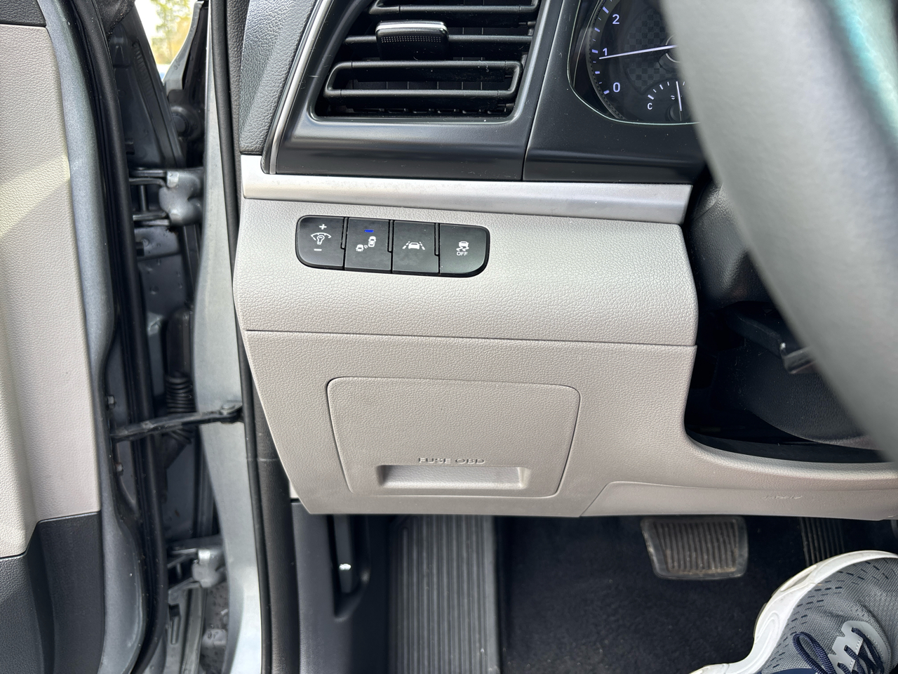 Hyundai Elantra Limited 2019