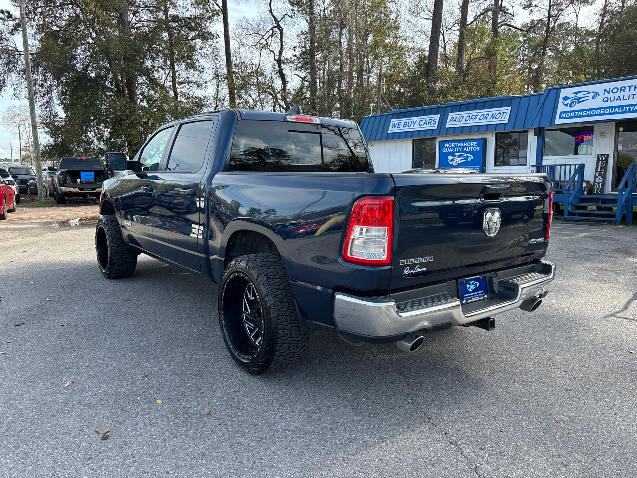 RAM 1500 Big Horn Crew Cab SWB 4WD 2022