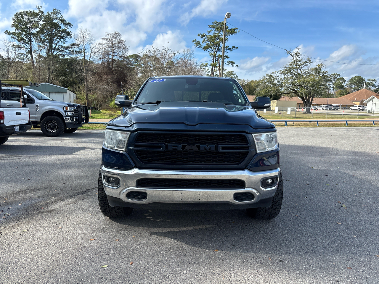 RAM 1500 Big Horn Crew Cab SWB 4WD 2022