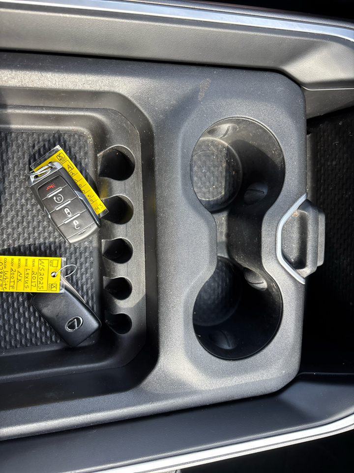 RAM 1500 Big Horn Crew Cab SWB 4WD 2022