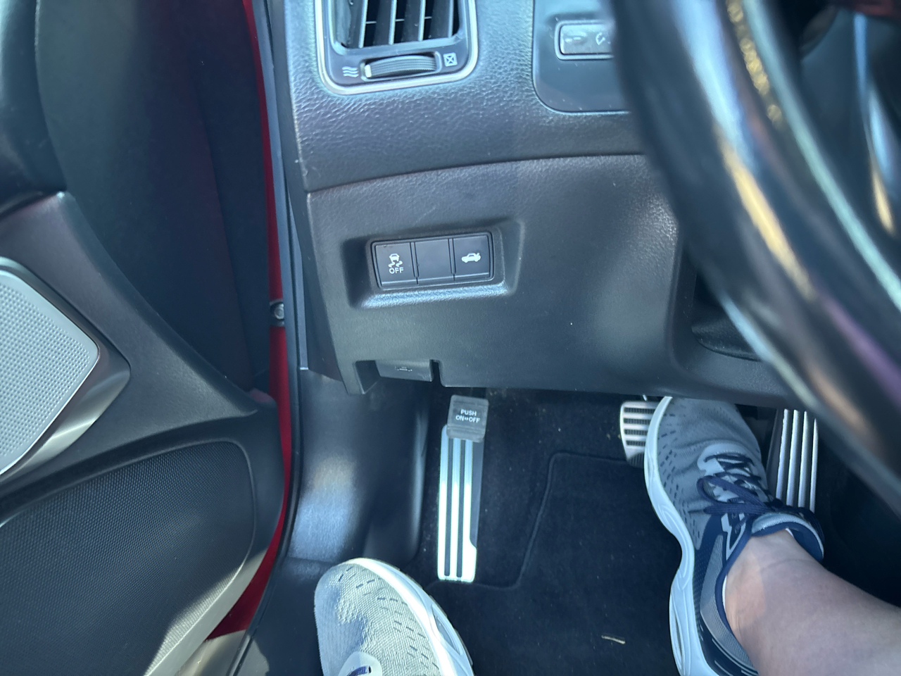 Infiniti Q50 Red Sport 400 2018