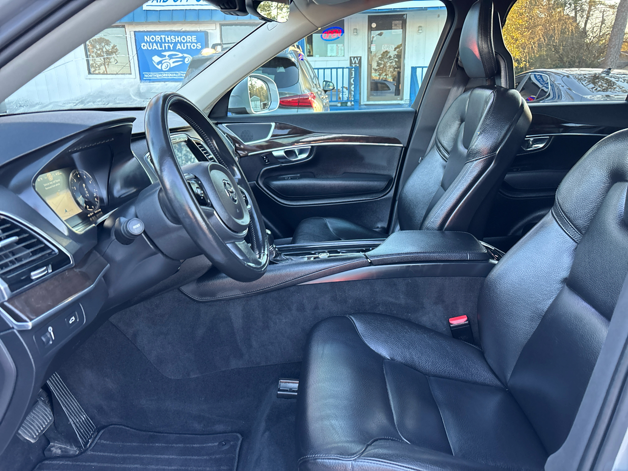 Volvo XC90 T6 Momentum AWD 2018