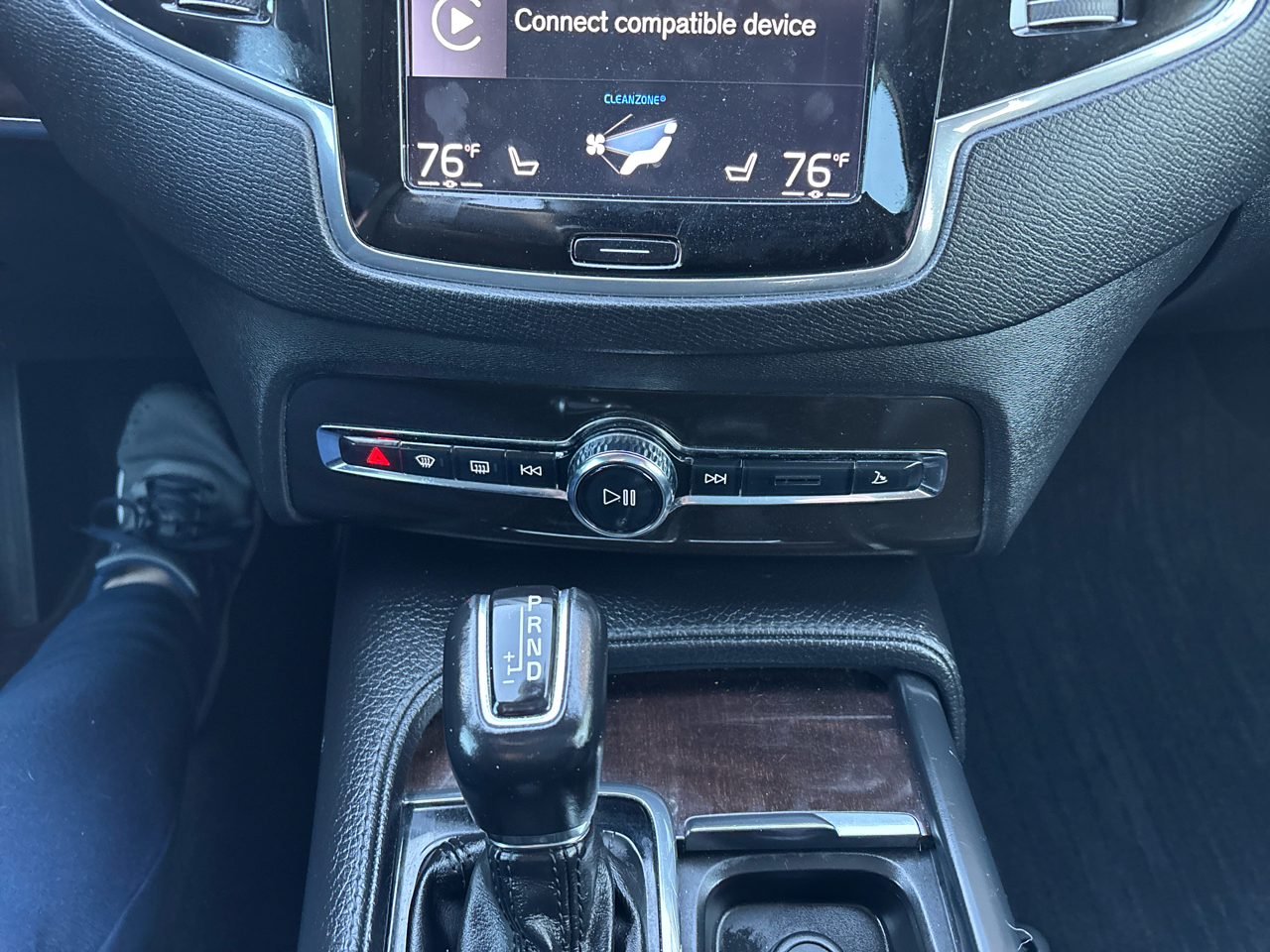 Volvo XC90 T6 Momentum AWD 2018