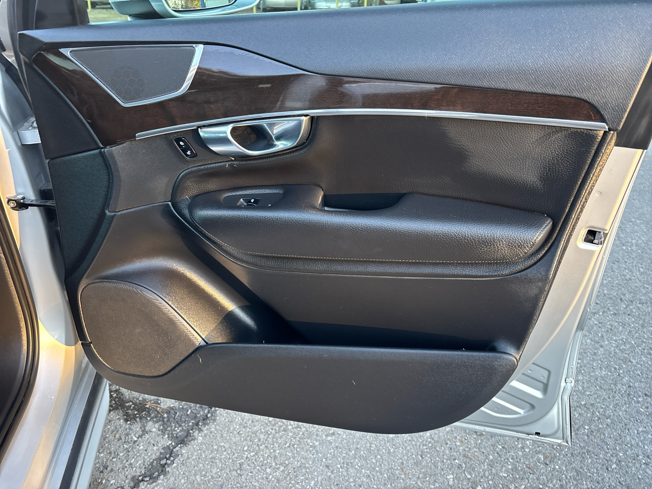 Volvo XC90 T6 Momentum AWD 2018