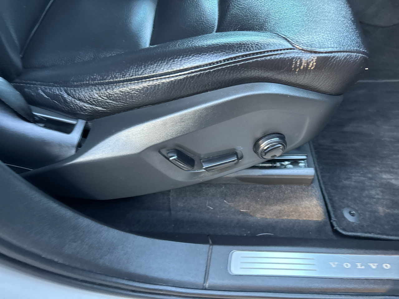 Volvo XC90 T6 Momentum AWD 2018