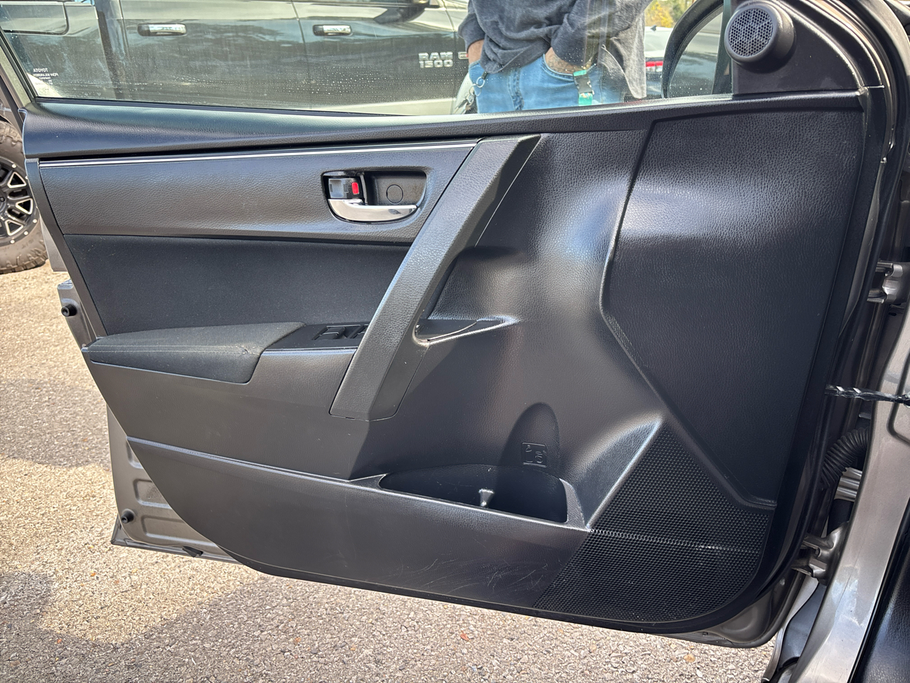 Toyota Corolla LE CVT 2017