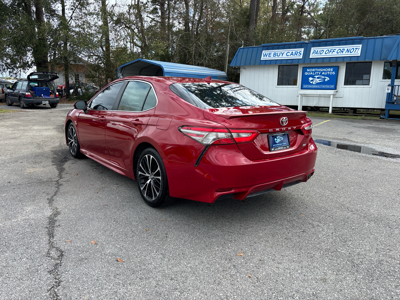 Toyota Camry SE 2019