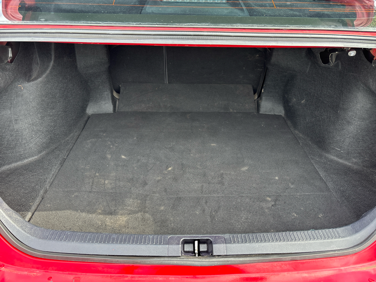 Toyota Camry SE 2019