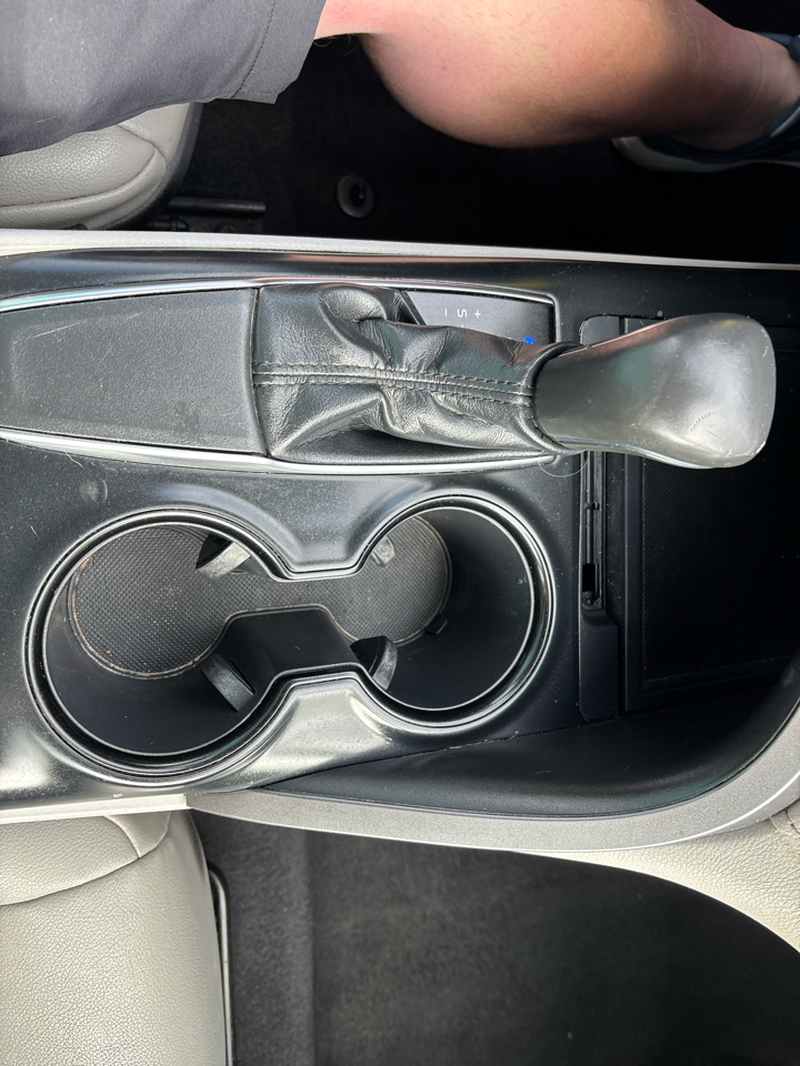 Toyota Camry SE 2019