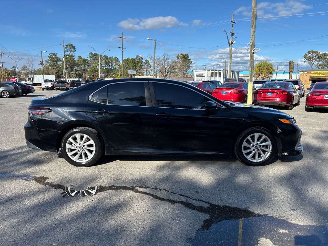 Toyota Camry LE 2021