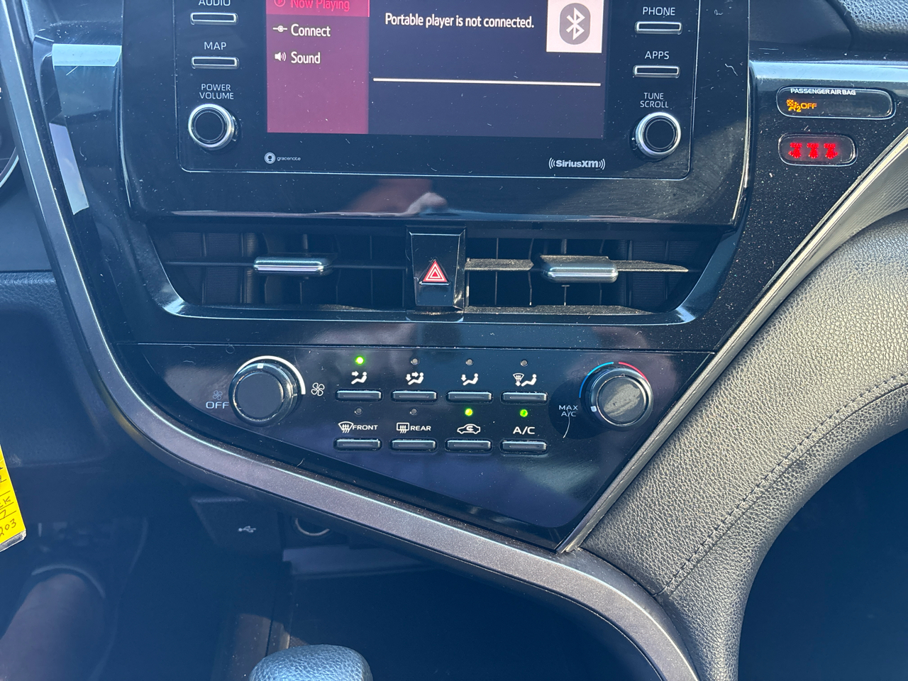 Toyota Camry LE 2021