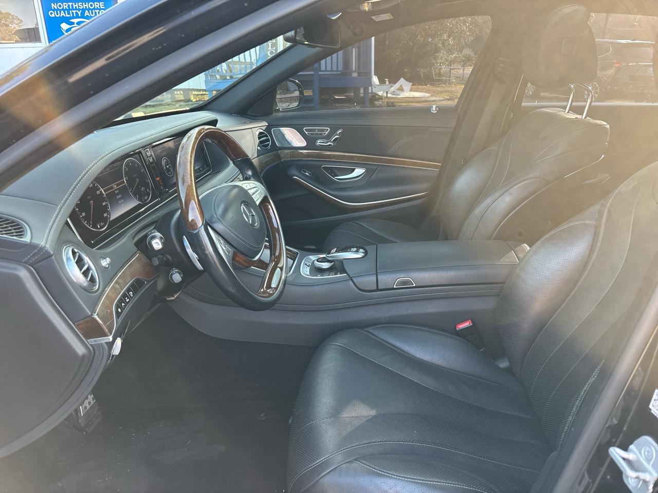 Mercedes-Benz S-Class S550 2015