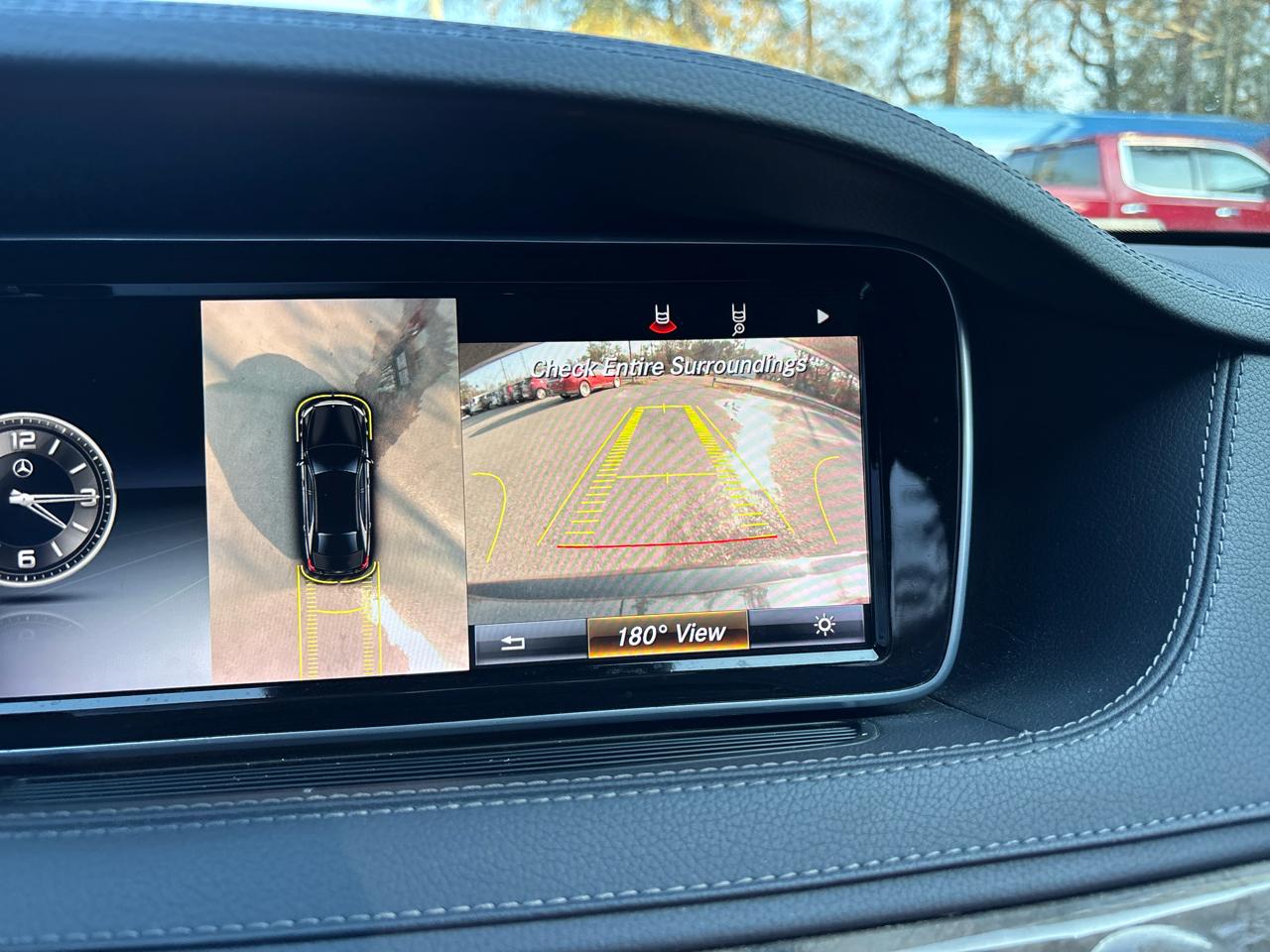 Mercedes-Benz S-Class S550 2015