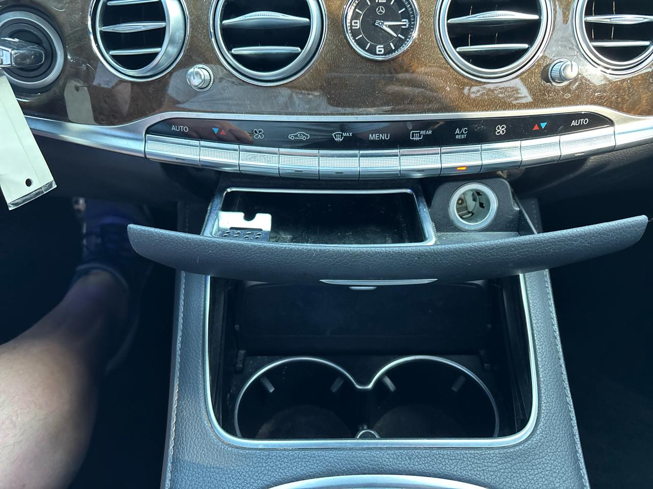 Mercedes-Benz S-Class S550 2015