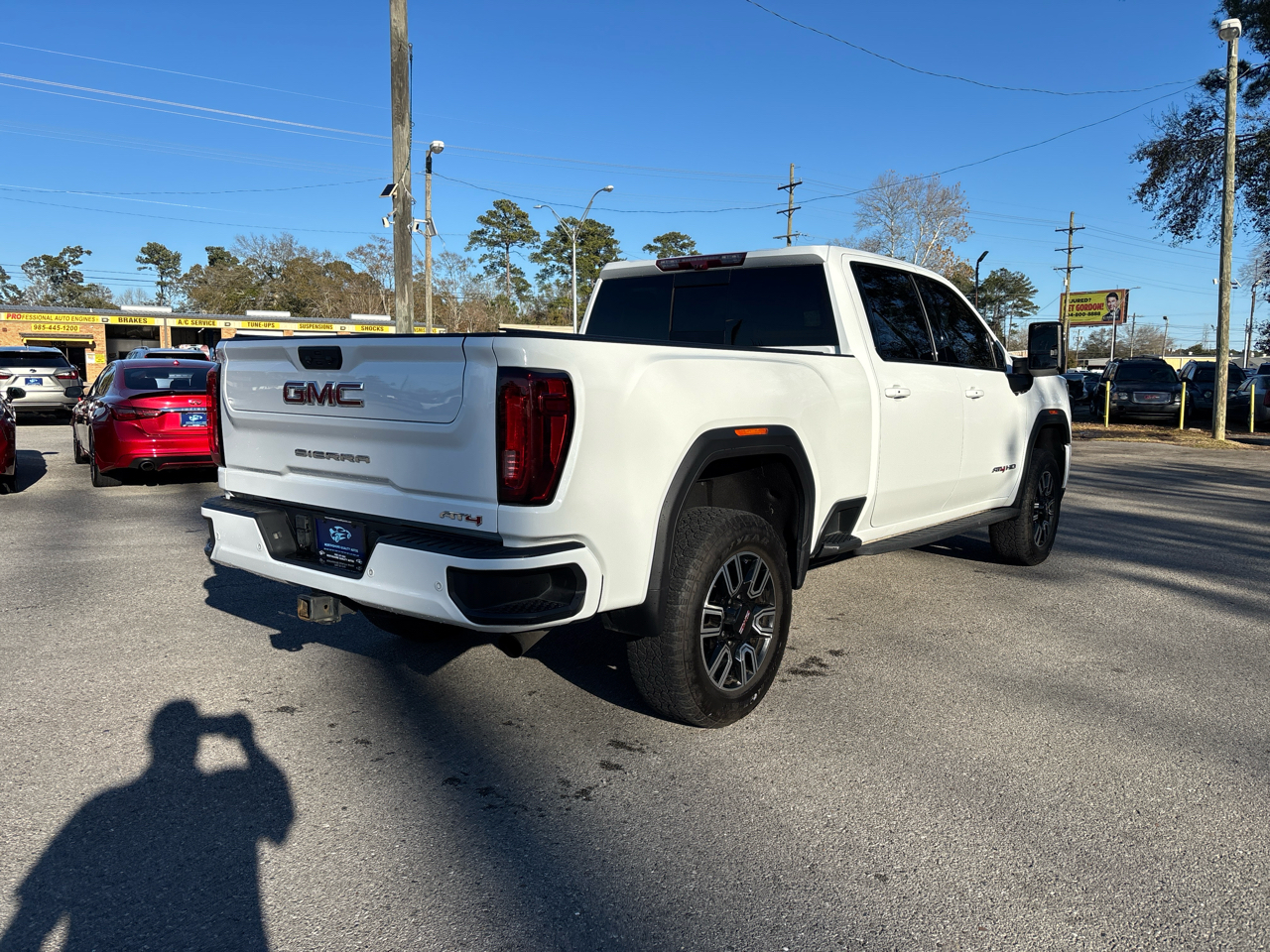 GMC Sierra 2500HD AT4 Crew Cab 4WD 2022