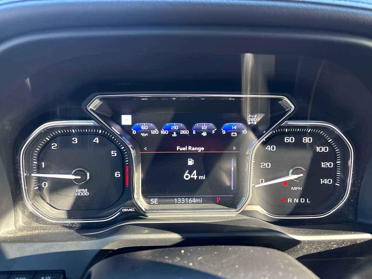 GMC Sierra 2500HD AT4 Crew Cab 4WD 2022