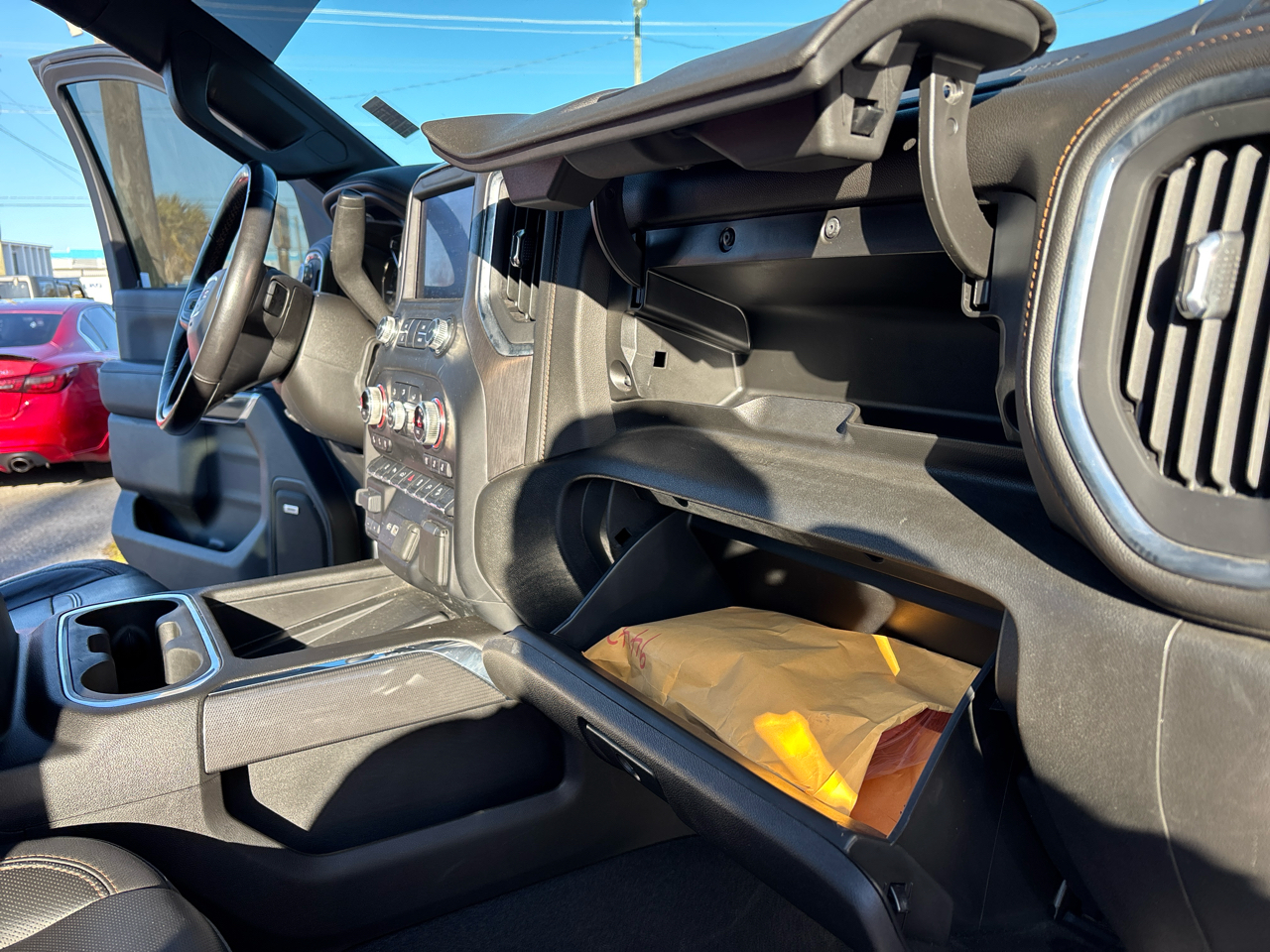 GMC Sierra 2500HD AT4 Crew Cab 4WD 2022