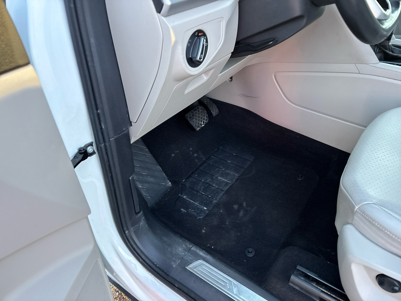 Volkswagen Atlas V6 SE w/Technology 2022