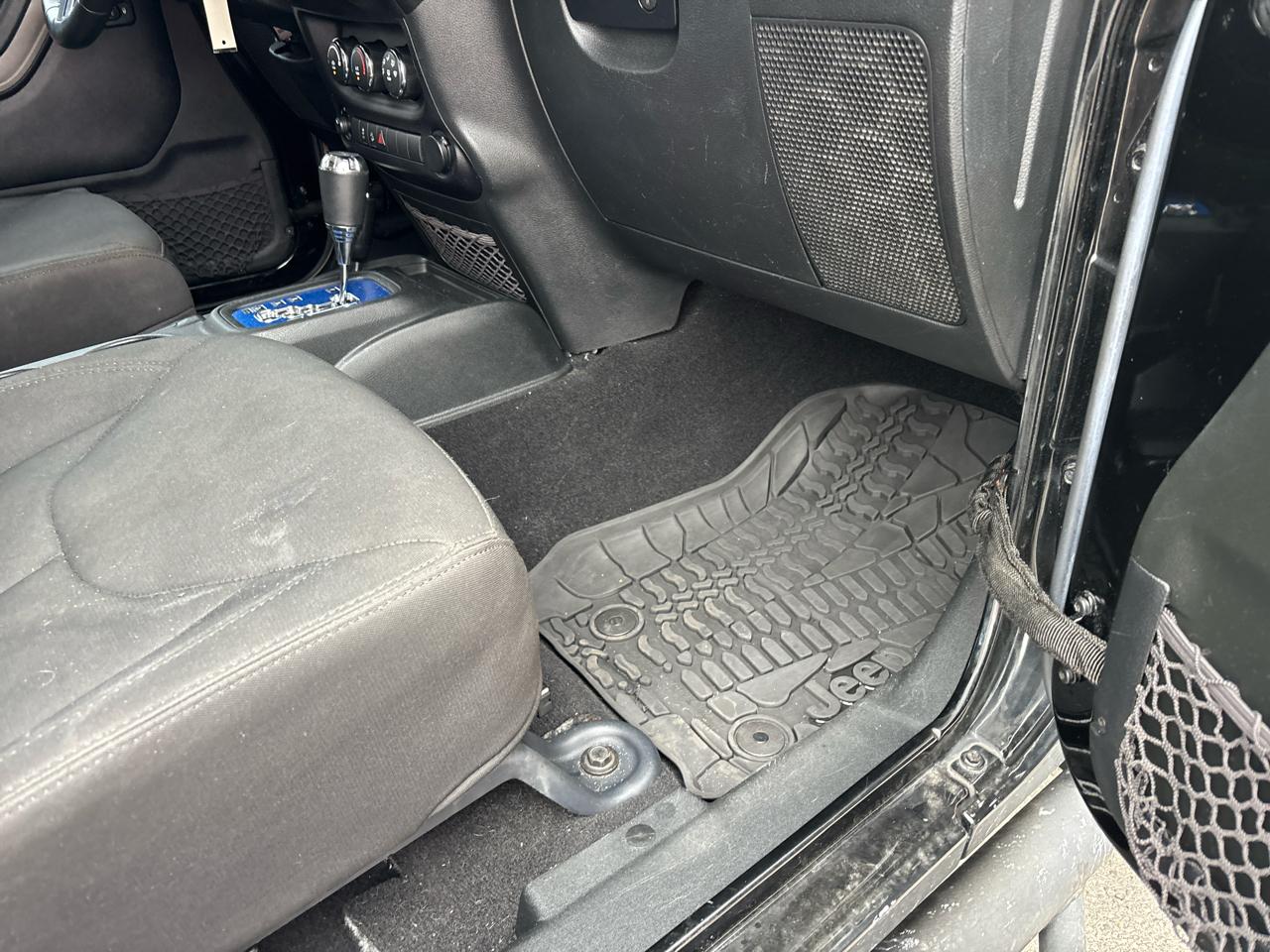 Jeep Wrangler Unlimited Sport 4WD 2016