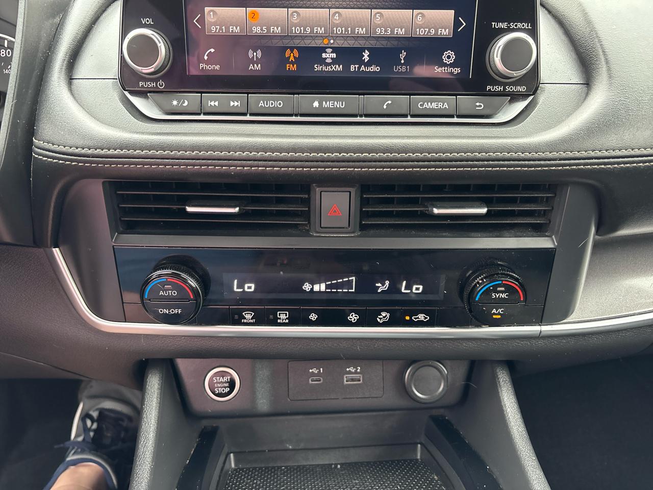 Nissan Rogue SV 2023