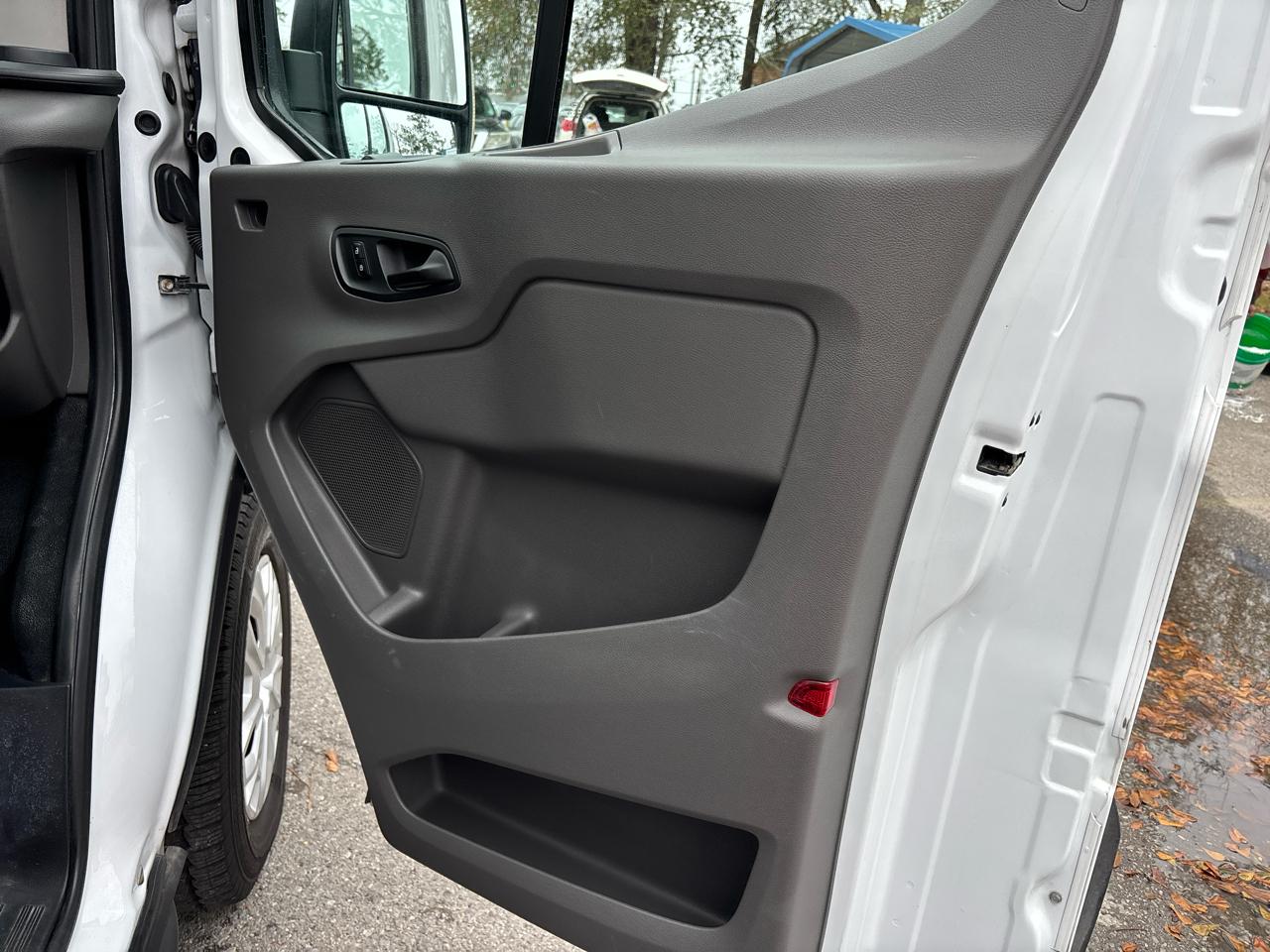 Ford Transit 250 Van 2022