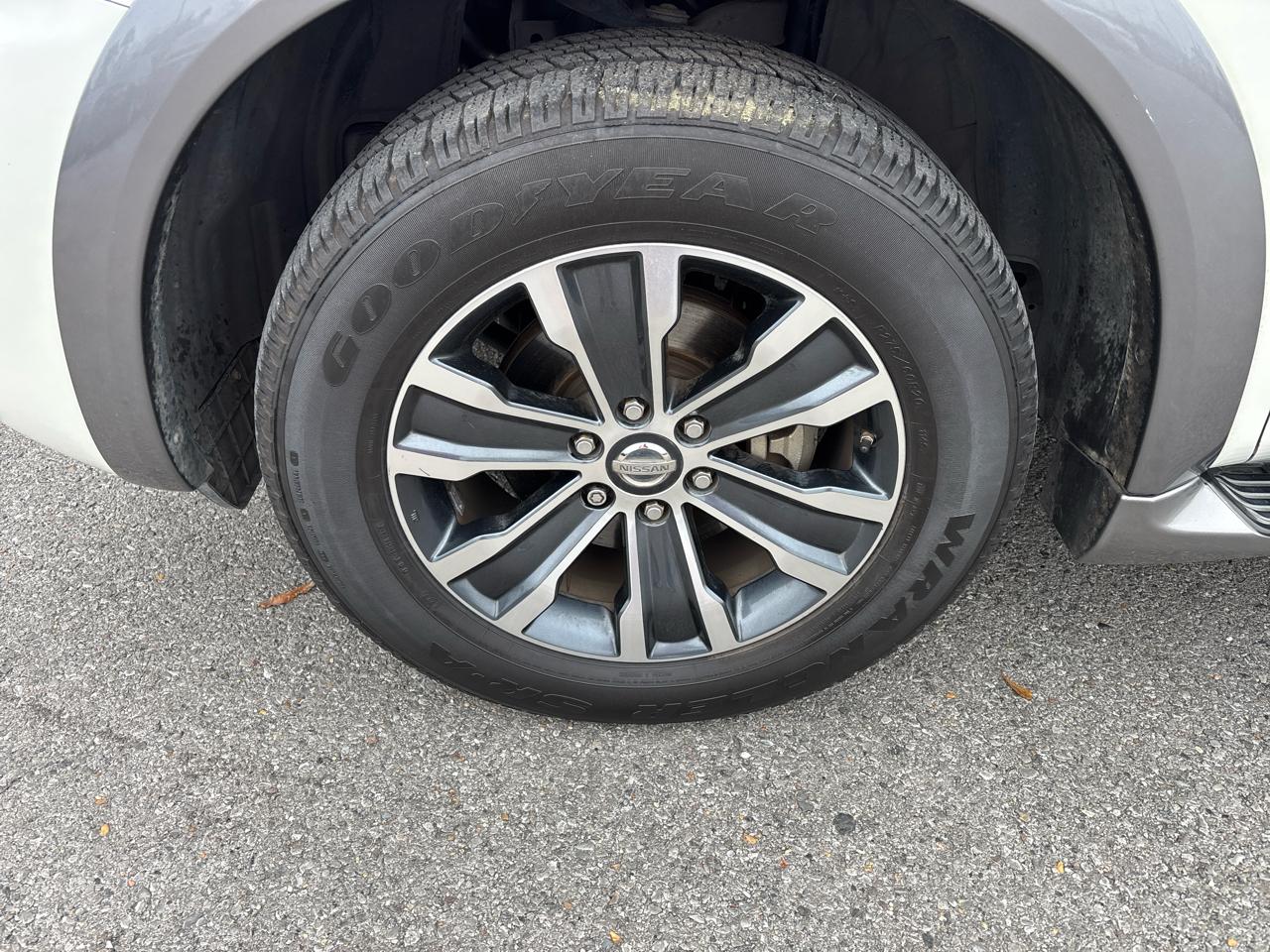 Nissan Armada SL 2WD 2017