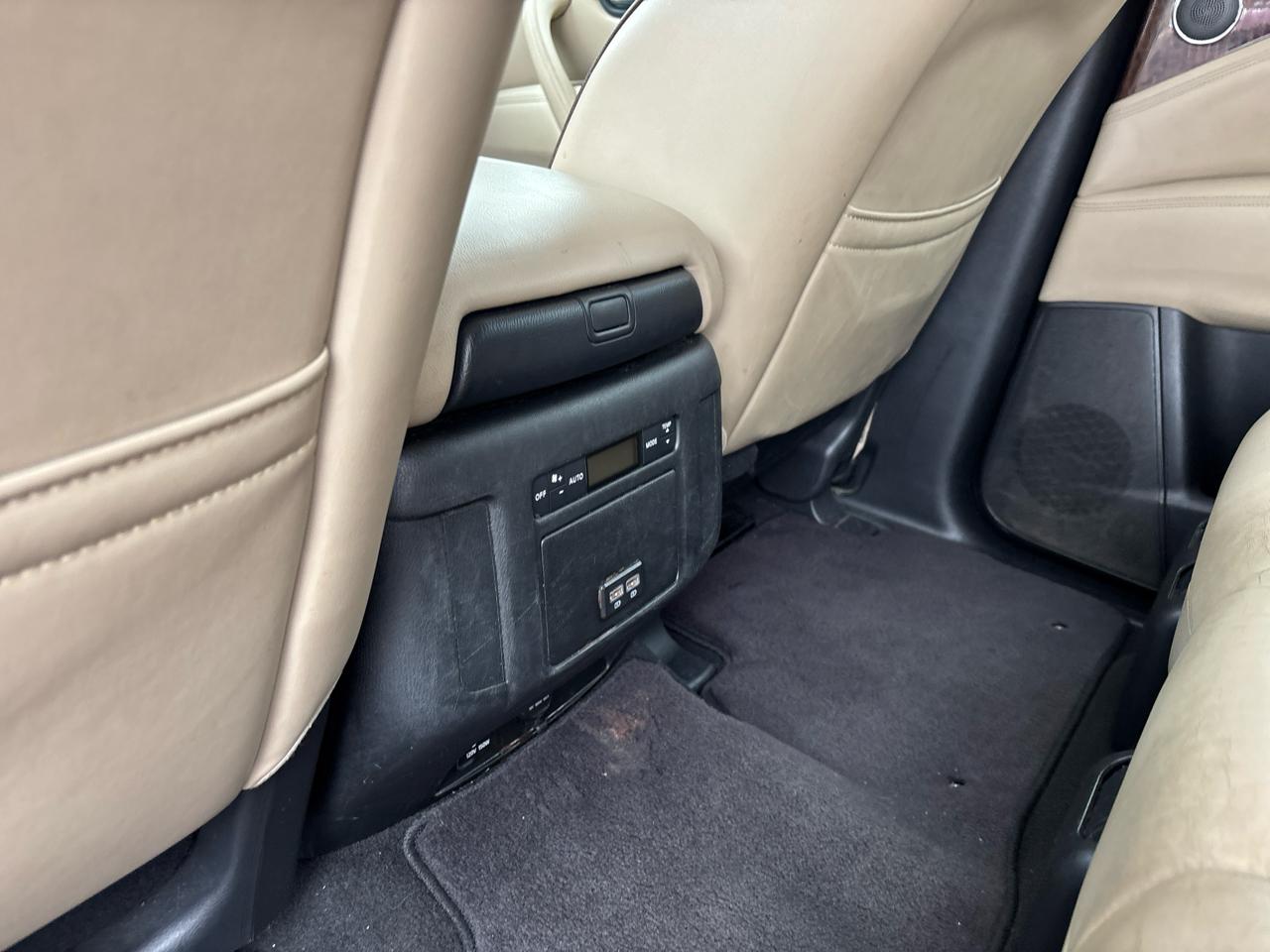 Nissan Armada SL 2WD 2017