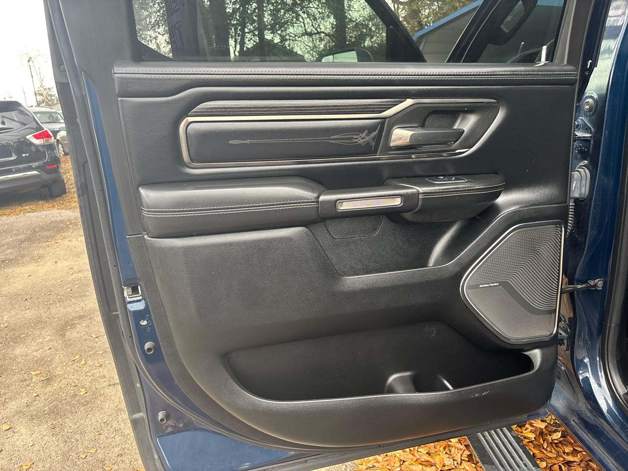 RAM 1500 Limited Crew Cab SWB 2WD 2019