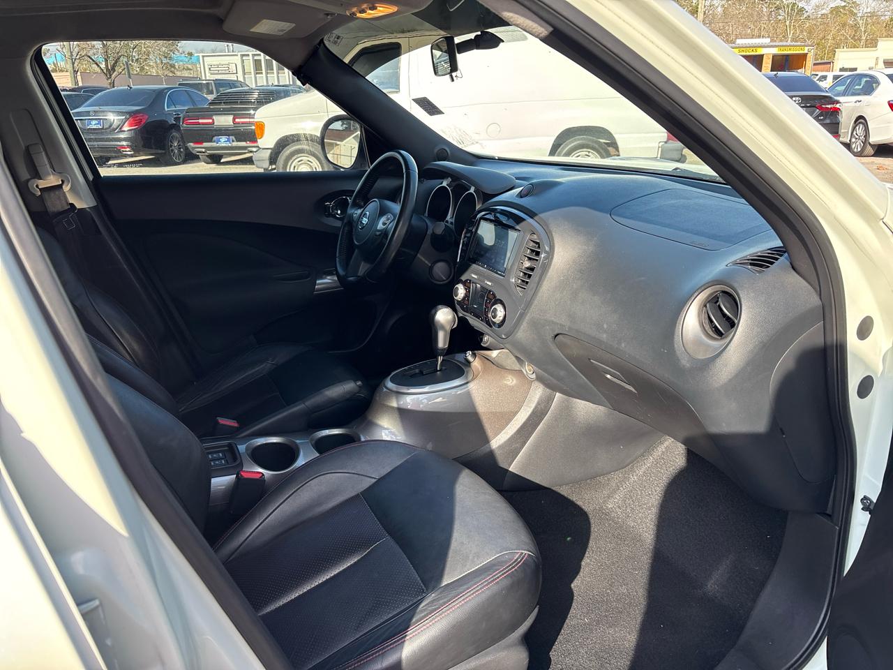 Nissan Juke S AWD 2012