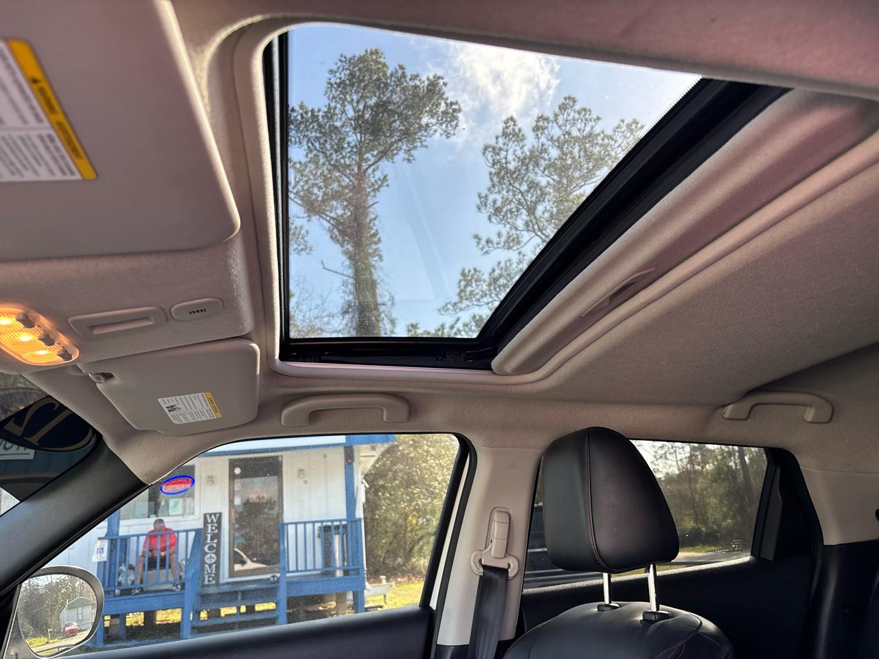 Nissan Juke S AWD 2012