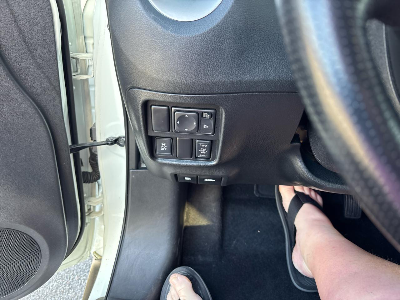 Nissan Juke S AWD 2012