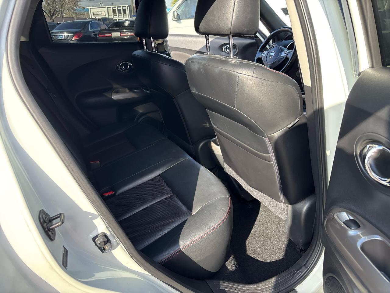 Nissan Juke S AWD 2012