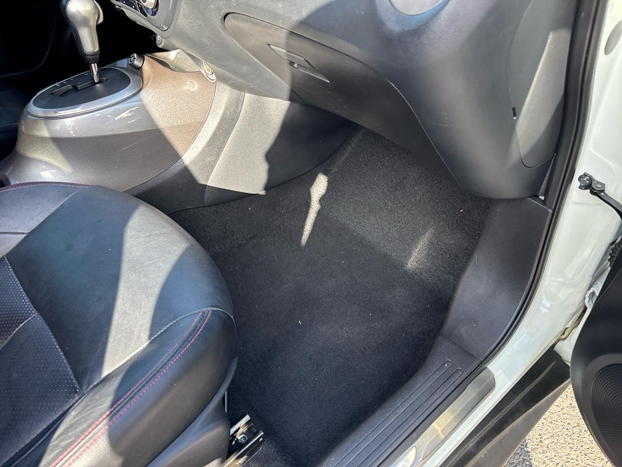 Nissan Juke S AWD 2012