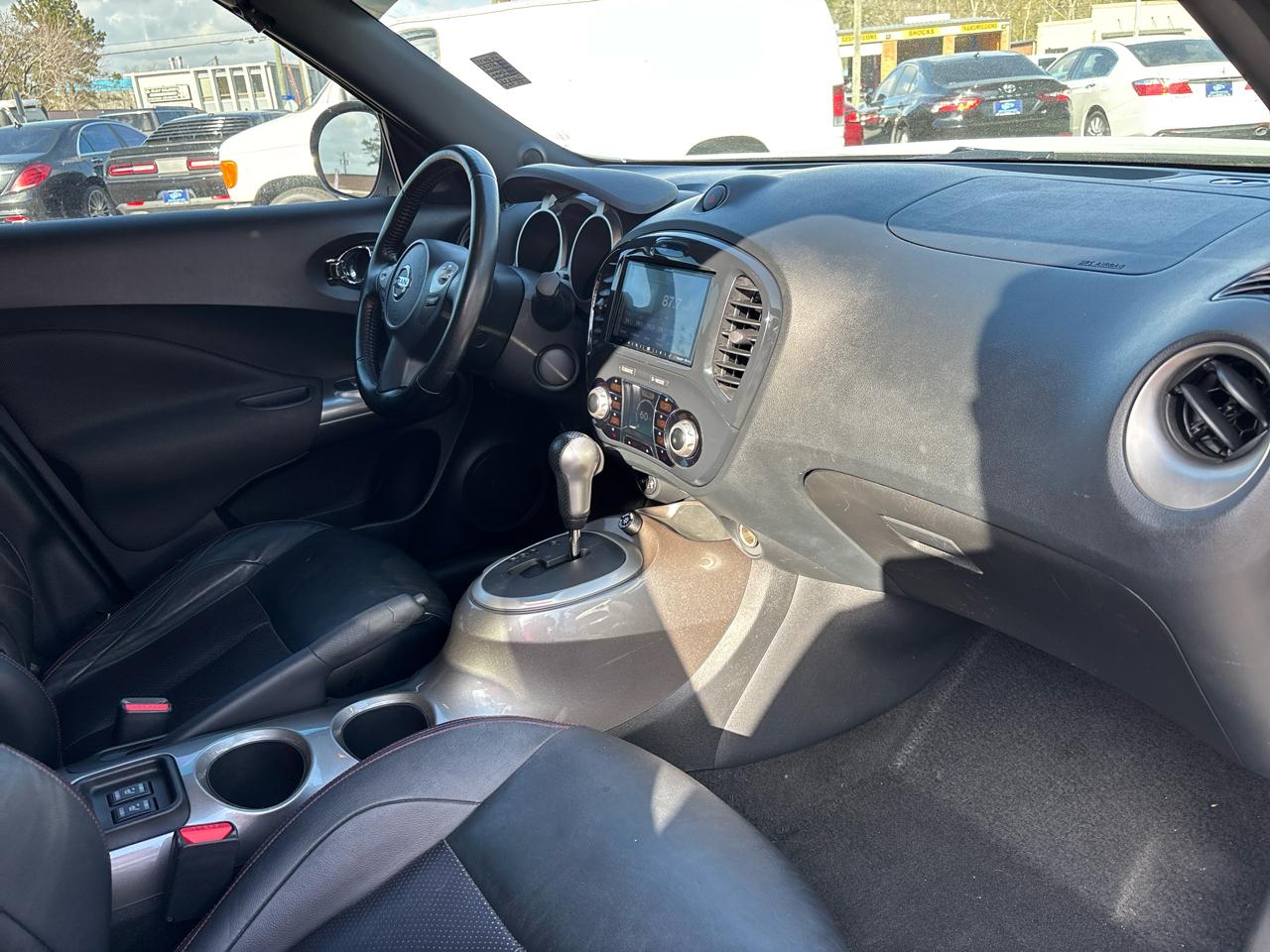 Nissan Juke S AWD 2012