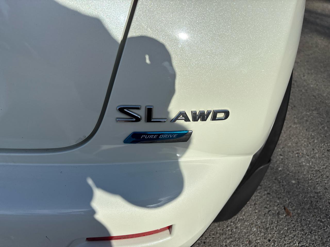 Nissan Juke S AWD 2012