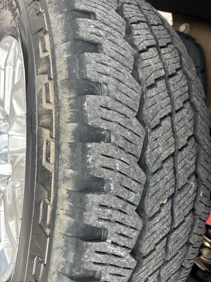 GMC Sierra 2500HD Denali Crew Cab 4WD SB 2023