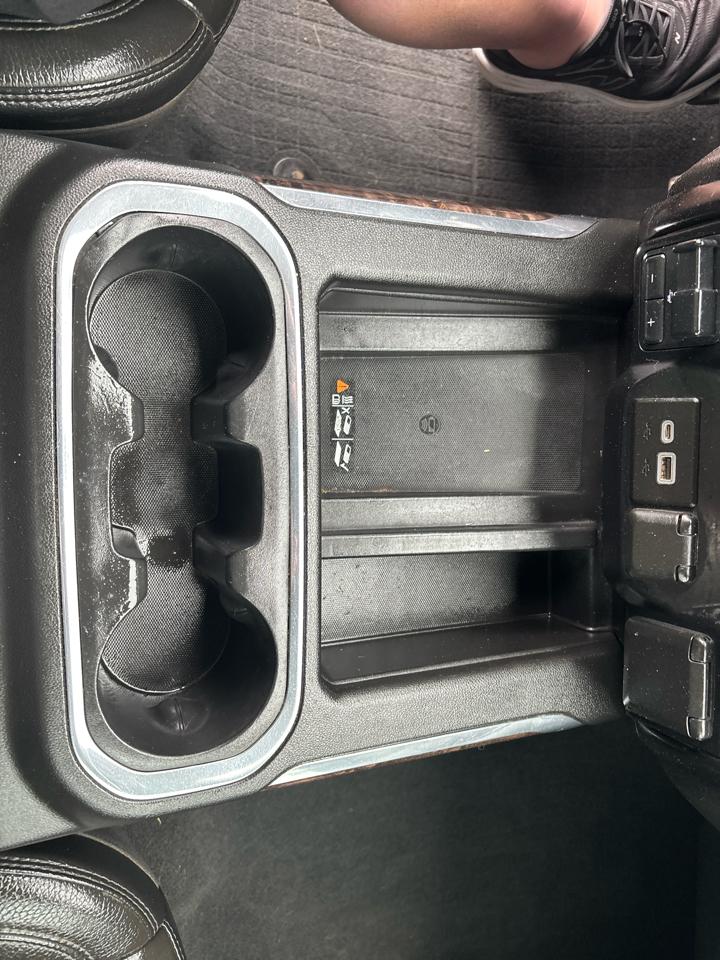 GMC Sierra 2500HD Denali Crew Cab 4WD SB 2023