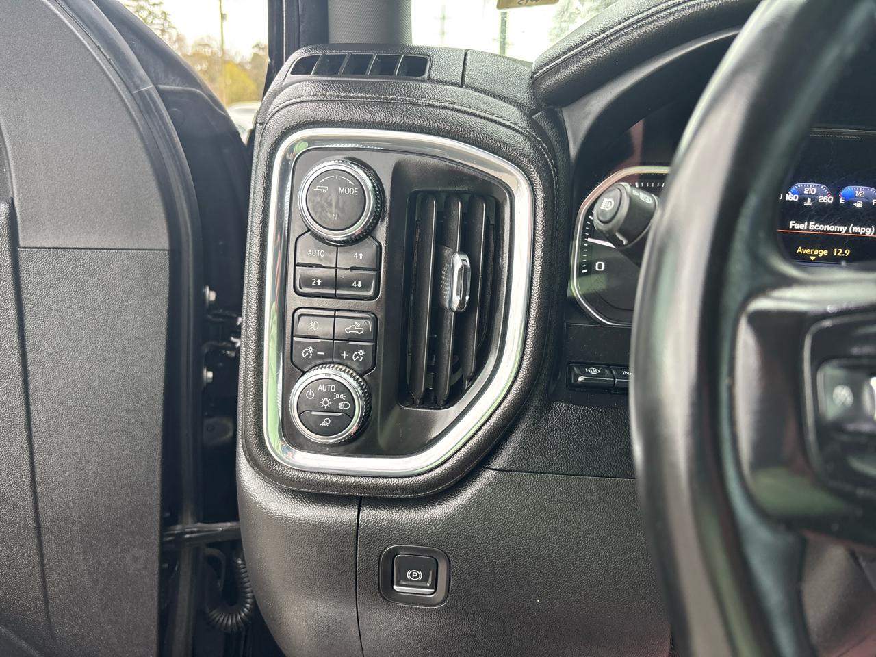 GMC Sierra 2500HD Denali Crew Cab 4WD SB 2023