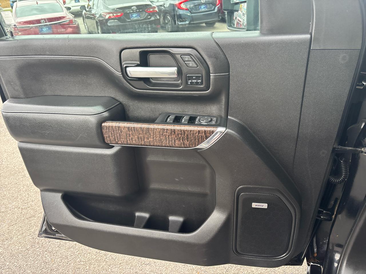 GMC Sierra 2500HD Denali Crew Cab 4WD SB 2023