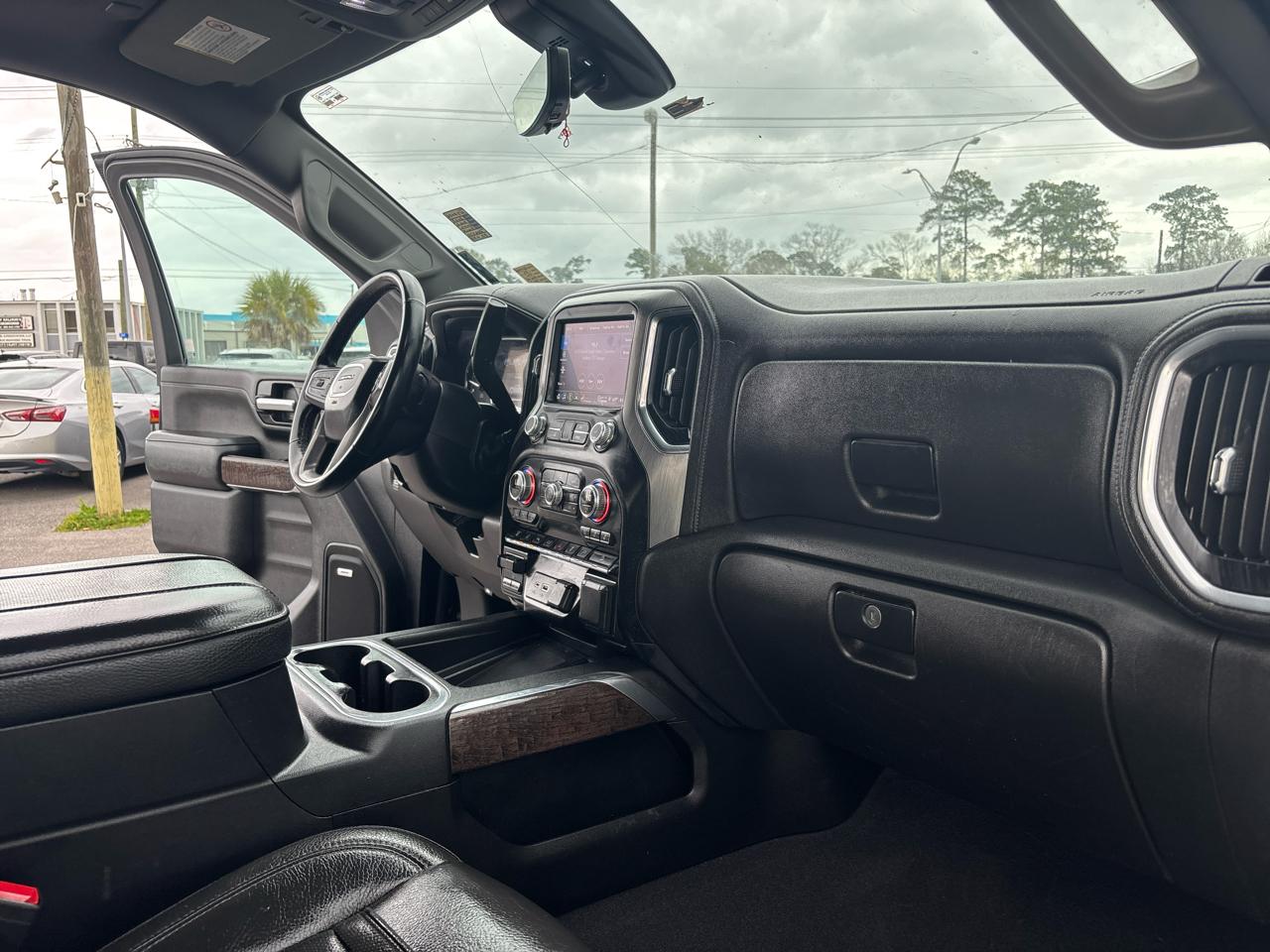 GMC Sierra 2500HD Denali Crew Cab 4WD SB 2023