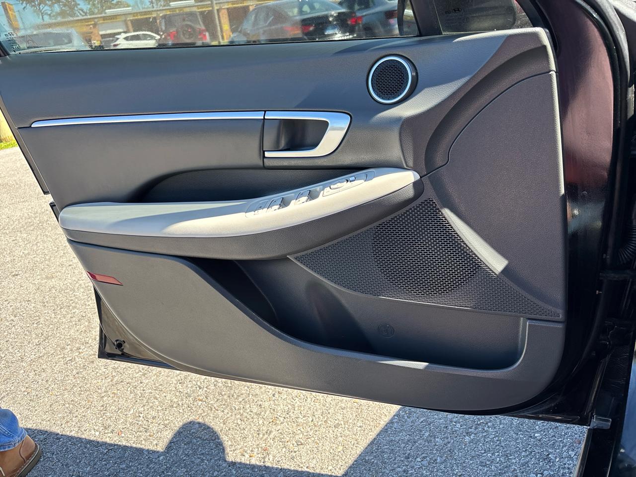 Hyundai Sonata SEL 2023