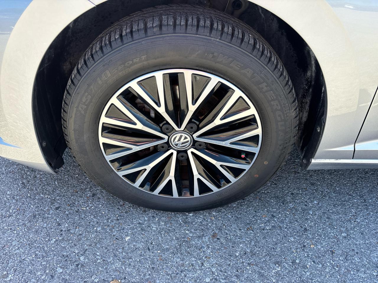 Volkswagen Jetta 1.4T SEL Premium 8A 2019