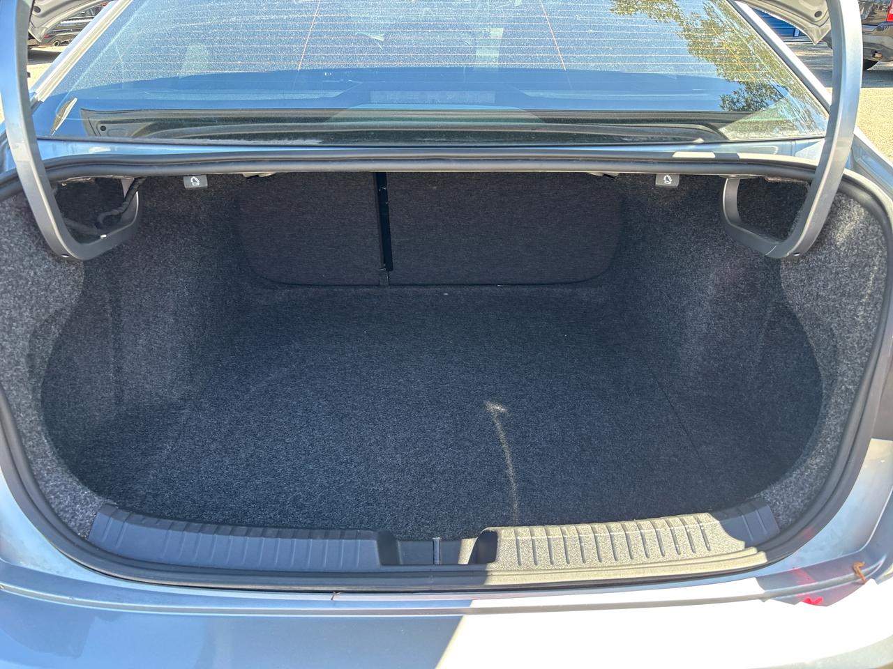 Volkswagen Jetta 1.4T SEL Premium 8A 2019