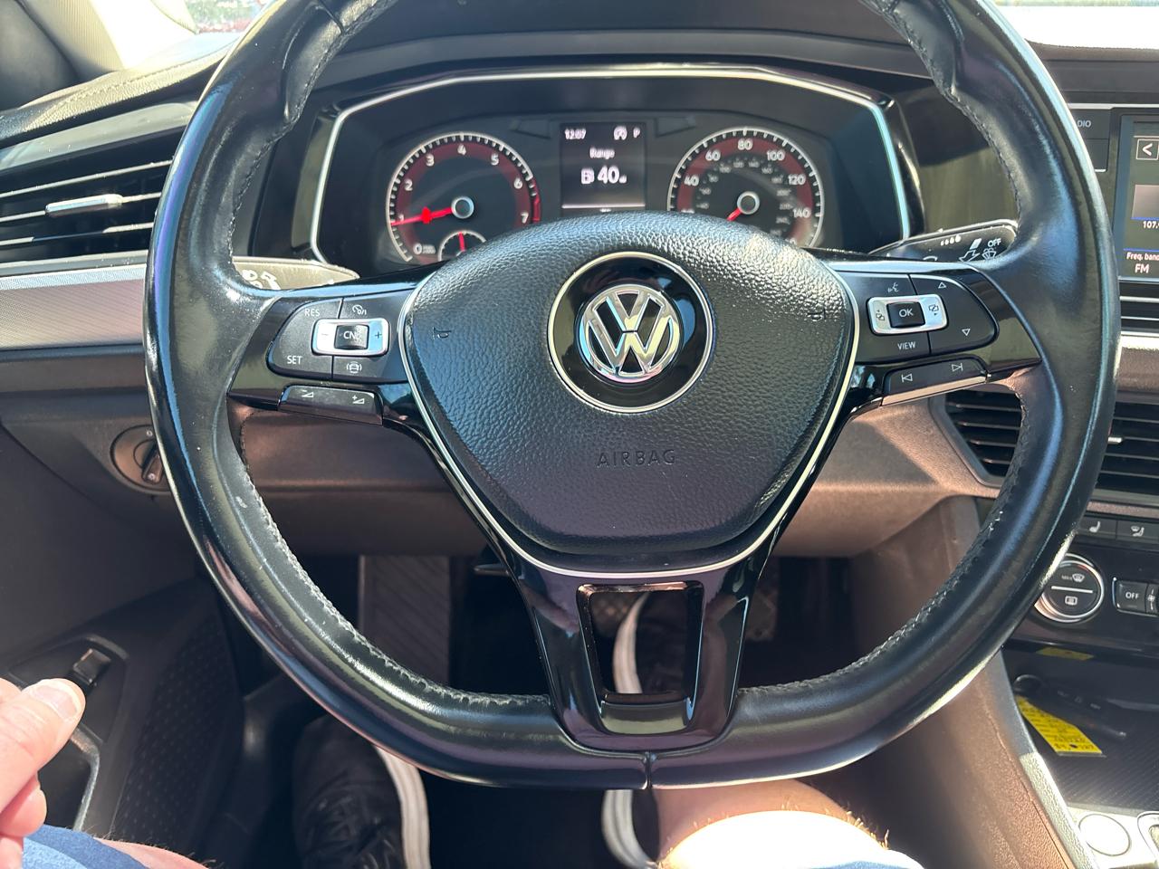 Volkswagen Jetta 1.4T SEL Premium 8A 2019